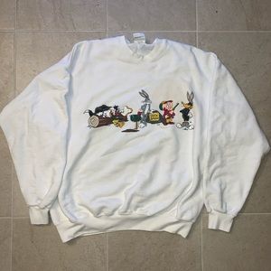 Vintage looney toons sweatshirt.